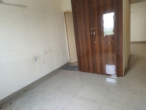 Room in 2 BHK Apartment at Akash Enclave, Vrindavan Yojna – for Rent