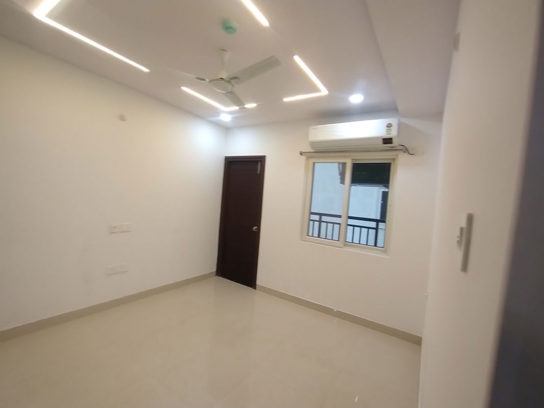 3 BHK + Pooja Room Apartment For Rent in Prestige Tranquil
