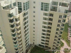 3 BHK + Servant Room Apartment For Rent in Raheja Atlantis