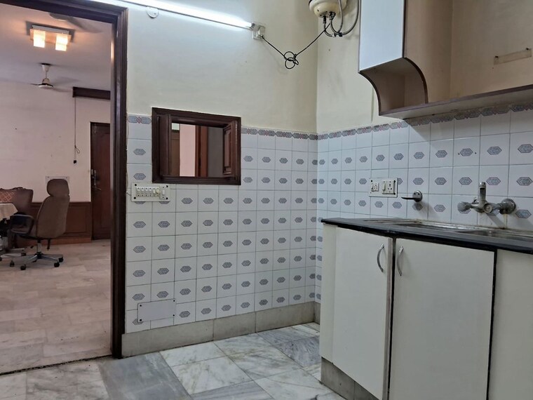 Kitchen, chirag enclave 4 Bedroom 2250 Sq.Ft. Builder Floor In Chirag Enclave Delhi 10342286