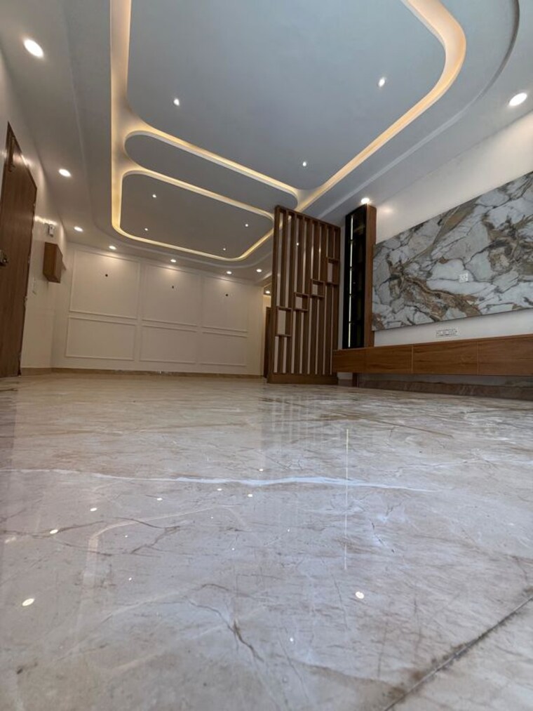 Room, south city 2 3 Bedroom 311 Sq.Yd. Builder Floor In South City 2 Gurgaon 10342260