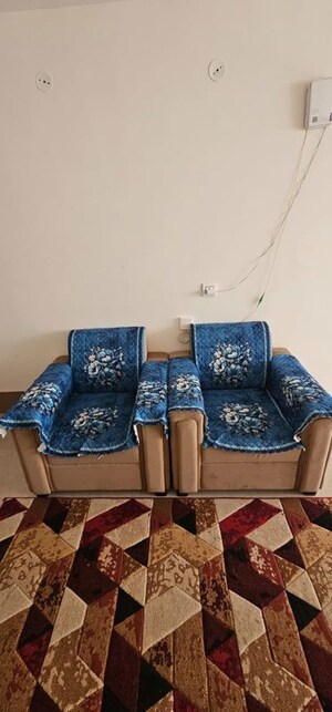 Furnished Amenities in 3 BHK Apartment at Lalarpura – for Rent