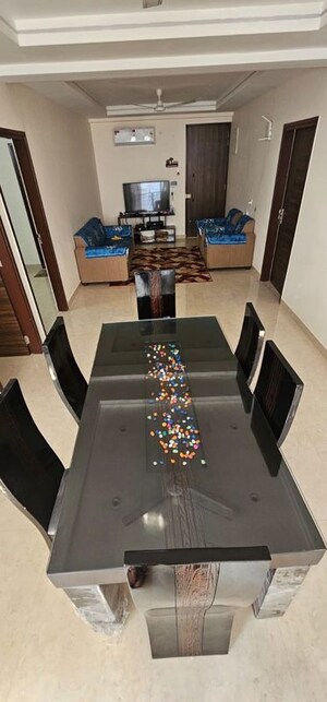 Team Area in 3 BHK Apartment at Lalarpura – for Rent