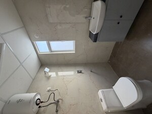 Attached Bathroom in 2.5 BHK Apartment at M3M Soulitude, Sector 89 – for Rent
