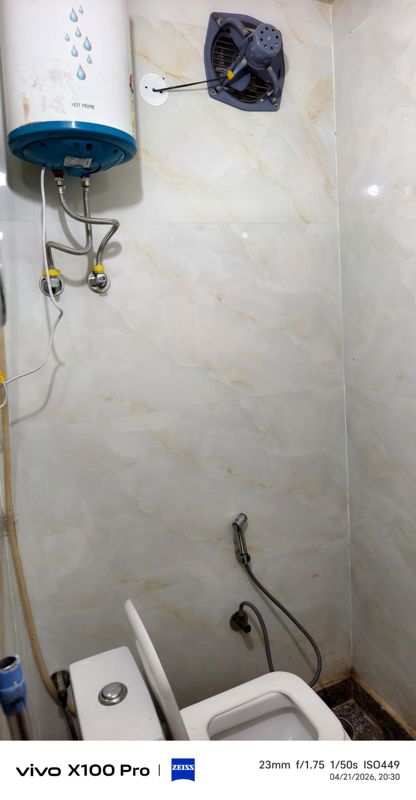 1 BHK + Store Room 650 Sq.Ft. Apartment in RWA Apartments Sector 122