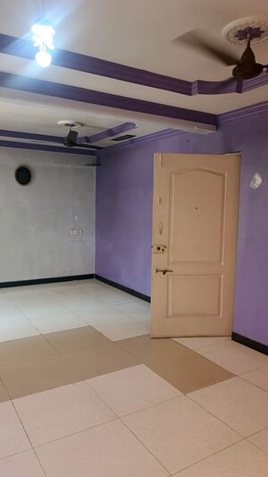Room in 3.5 BHK Apartment at Cosmos Regency Kavesar, Kavesar – for Rent