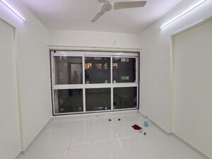 Room in 2 BHK Apartment at Godrej Central, Chembur – for Rent