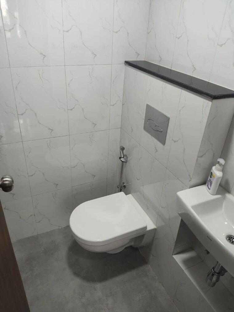 Bathroom, piramal-vaikunth-cluster-4 2 Bedroom 540 Sq.Ft. Apartment In Balkum Pada Thane 10342425