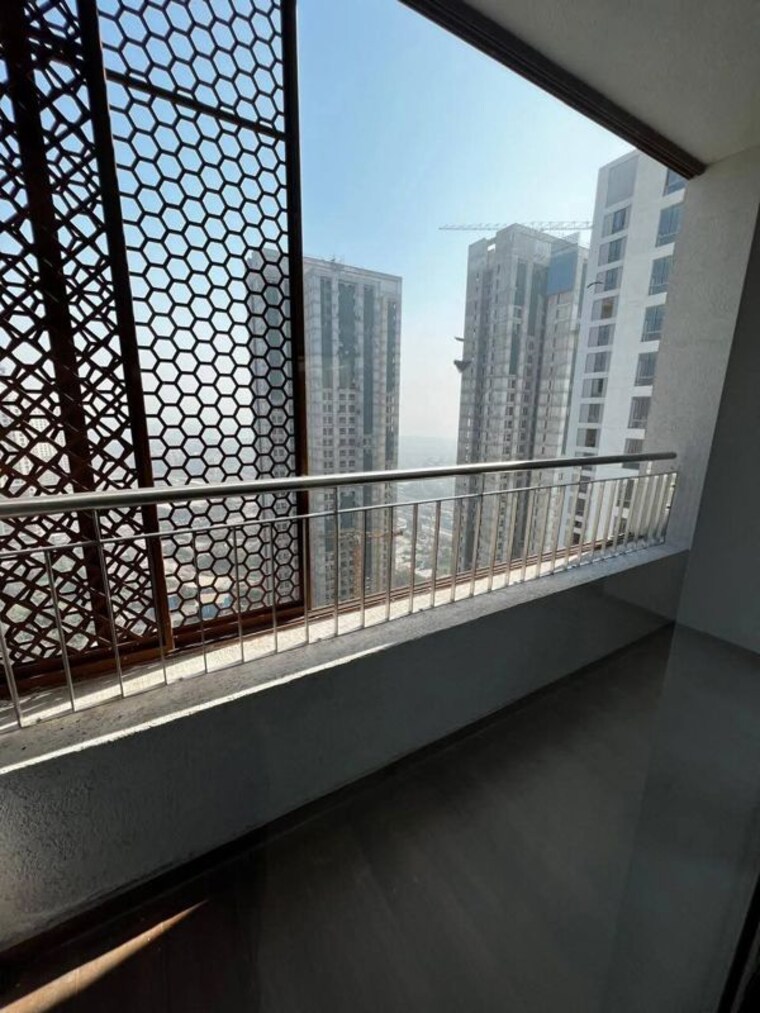 Balcony, piramal-vaikunth-cluster-4 2 Bedroom 540 Sq.Ft. Apartment In Balkum Pada Thane 10342425