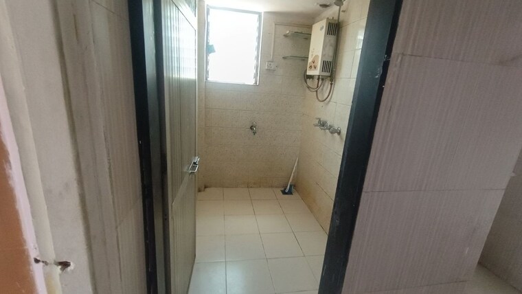Bathroom, aban-park 1 Bedroom 400 Sq.Ft. Apartment In Dhokali Thane 10342450