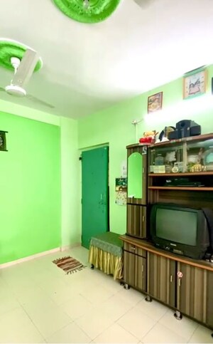 Bedroom in 1 BHK Apartment at New Shree Avenue Complex, Mira Road – for Sale