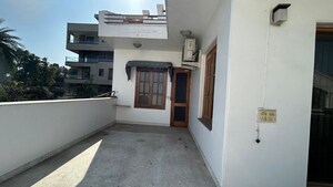 Balcony in 6 BHK Independent House at Sector 15a – for Rent