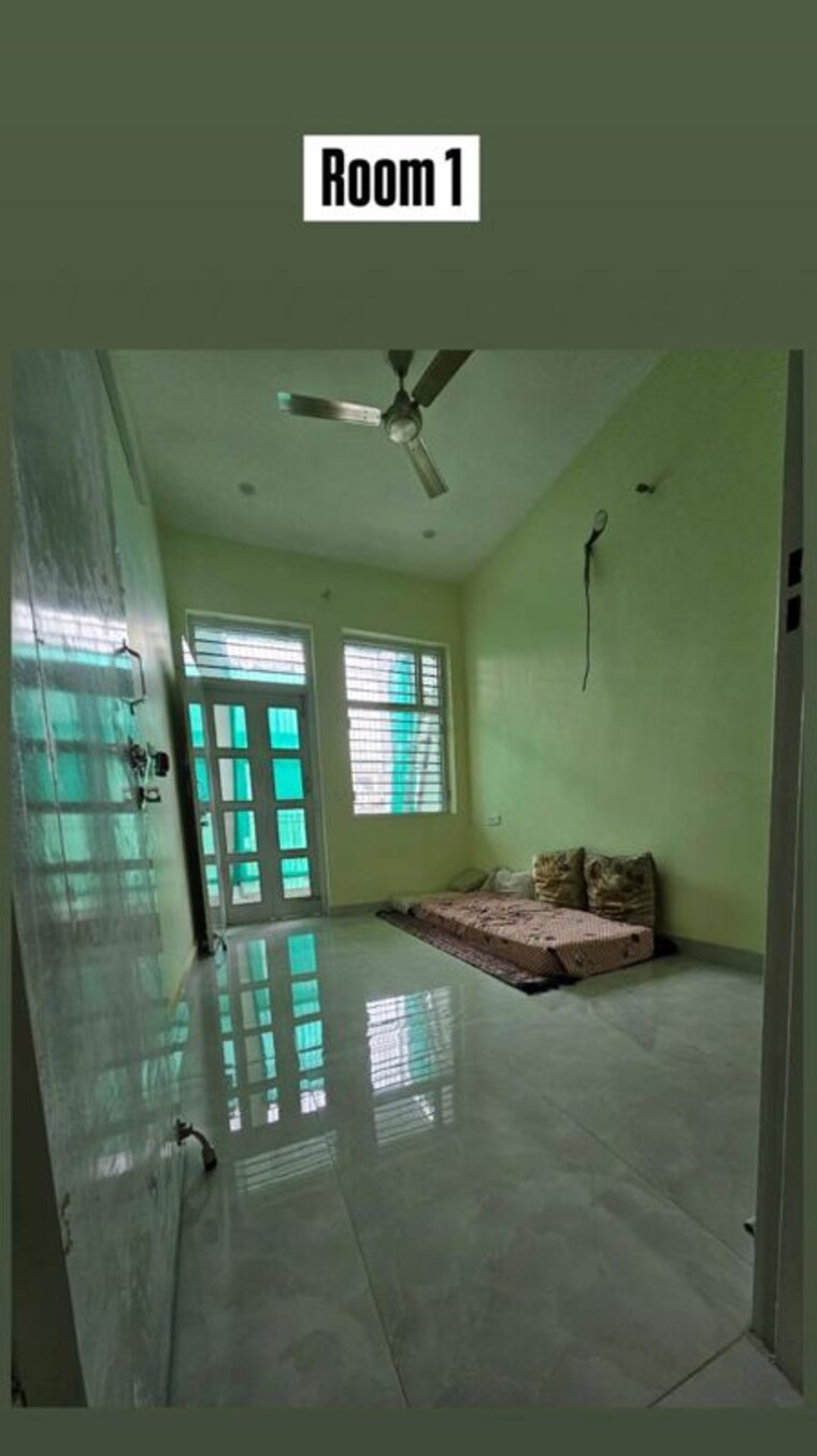 Living Room, capital-goel-floors-c2-55-villas  16500000 Sq.Ft. Independent House In Sector 85 Faridabad 10342499