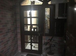  2 BHK Builder Floor at Moti Nagar – for Rent