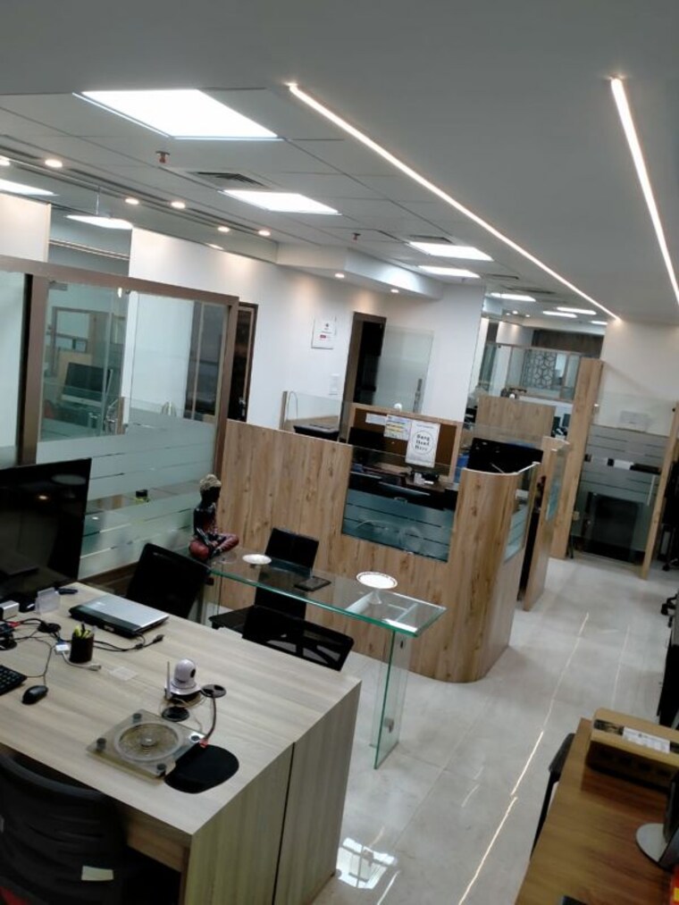 Team Area, hiranandani-gardens Commercial Office Space 2200 Sq.Ft. In Powai Mumbai 10342512