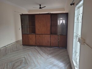 Room in 2 BHK Villa at Royal Hermitage, Bannerghatta Road – for Rent