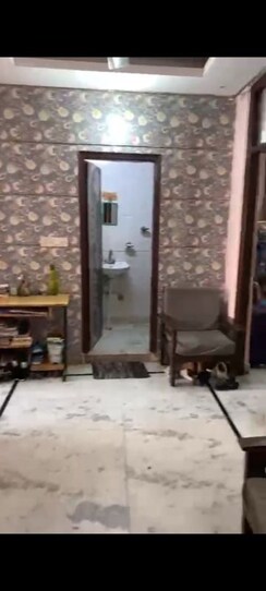 2 BHK Builder Floor For Rent in Rampuri