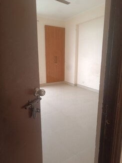 3 BHK Apartment For Rent in Krishna Aprameya Garden
