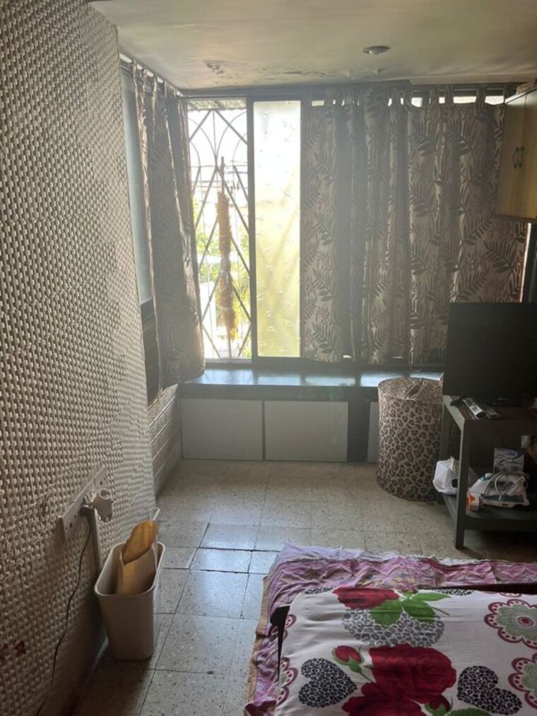 Living Room, adarsh-chs-vasant-vihar 2 Bedroom 1240 Sq.Ft. Apartment In Vasant Vihar Thane 10342642