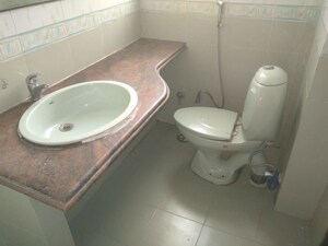 Bathroom in 3 BHK Apartment at JMD Gardens, Sector 33 – for Sale
