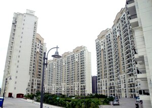 3 BHK Apartment For Sale in JMD Gardens, Sector 33
