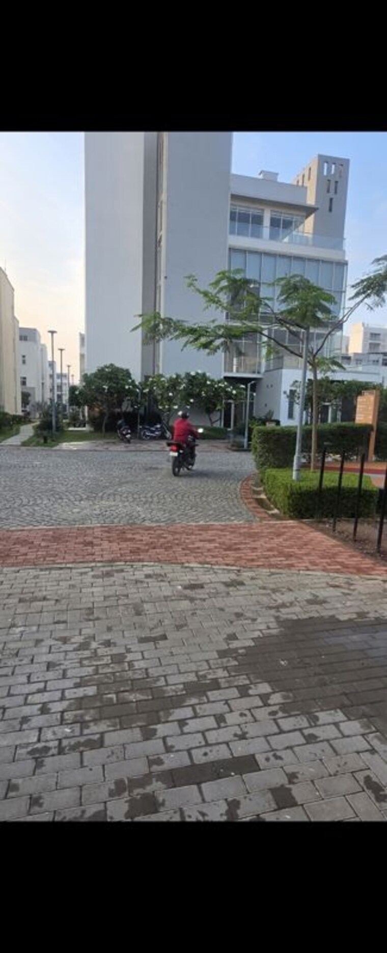  Parking, godrej-golf-link-villas 4 Bedroom 2359 Sq.Ft. Villa In Sector 27 Yamuna Expressway Greater Noida 10342660