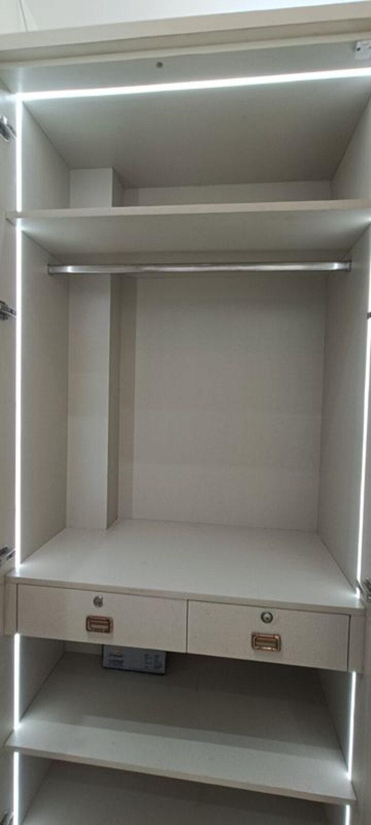 Room, rohini sector 8 1 Bedroom 300 Sq.Ft. Builder Floor In Rohini Sector 8 Delhi 10316962