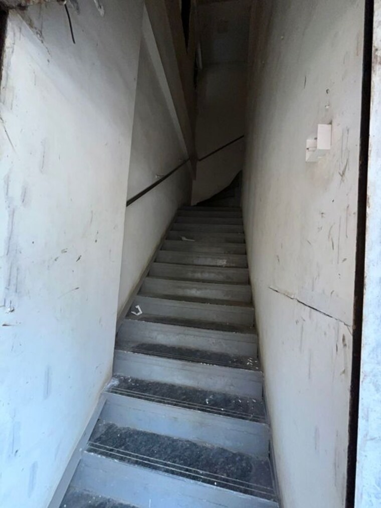 undefined, ghantali-chs Commercial Shop 1200 Sq.Ft. In Naupada Thane 10342663