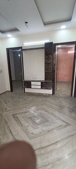 2 BHK Builder Floor For Rent in Rohini Sector 8