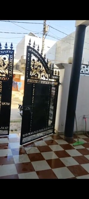 Staircase in 3 BHK Independent House at UPAVP Amrapali Enclave, Dubagga – for Sale
