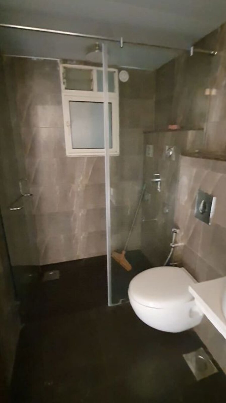 Bathroom, pharande-puneville 2 Bedroom 730 Sq.Ft. Apartment In Punawale Pune 10342714