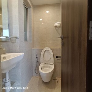 Bathroom in 1 BHK Apartment at Hiranandani Regent Hill, Powai – for Rent