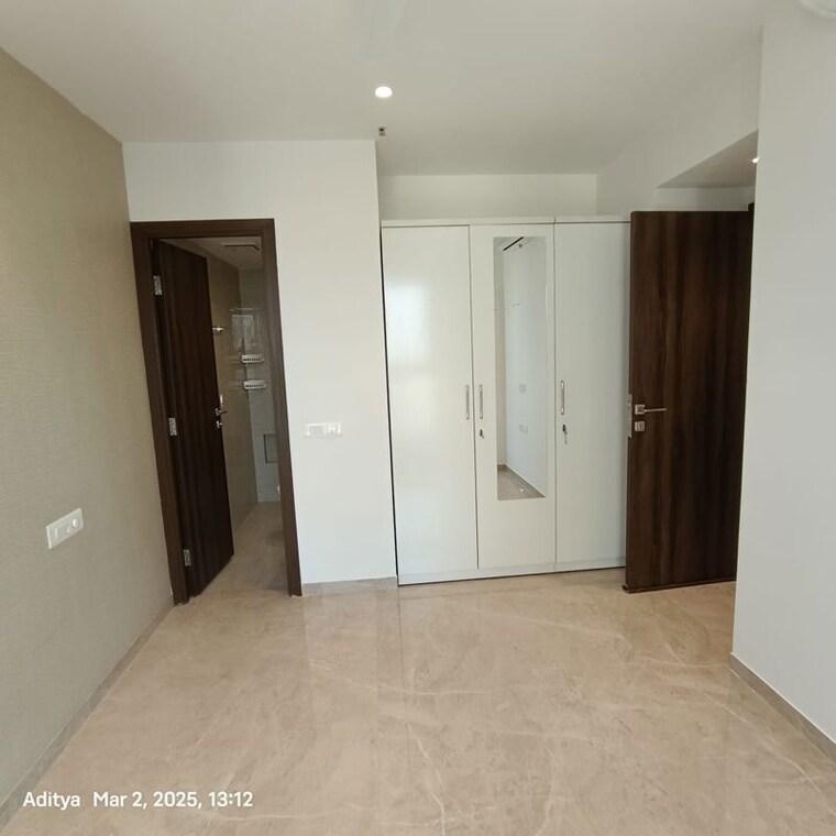 Room, hiranandani-regent-hill 1 Bedroom 550 Sq.Ft. Apartment In Powai Mumbai 10342746