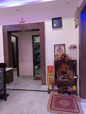 Dining area in 2 BHK Builder Floor at SS Southend Floors, South City 2 – for Rent