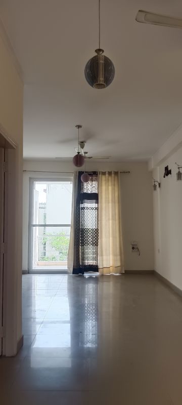 2.5 BHK + Servant Room 1350 Sq.Ft. Builder Floor in Orchid Island