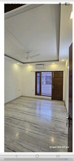 4 BHK + Pooja Room,Servant Room,Study Room,Extra Room 350 Sq.Yd. Builder Floor in Sector 15