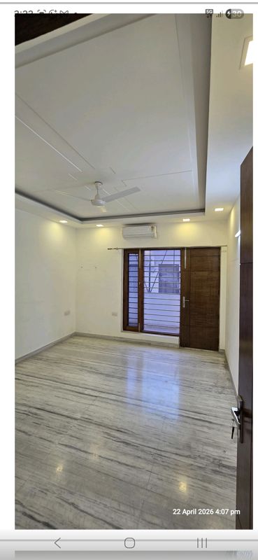 4 BHK + Pooja Room,Servant Room,Study Room,Extra Room Builder Floor For Rent in Sector 15