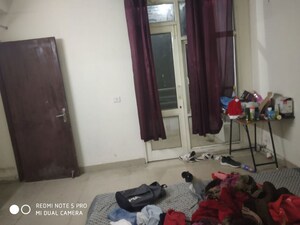 Living Room in 2 BHK Builder Floor at Sector Swarn Nagri – for Rent