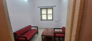 1 BHK Apartment For Rent in Bandra West