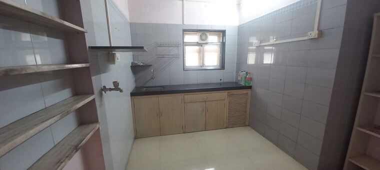 Kitchen, bandra west 1 Bedroom 500 Sq.Ft. Apartment In Bandra West Mumbai 10342826