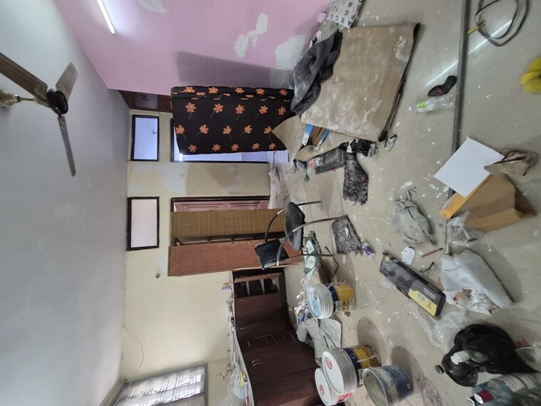 Team Area, acharya niketan 2.5 Bedroom 750 Sq.Ft. Builder Floor In Acharya Niketan Delhi 10342841