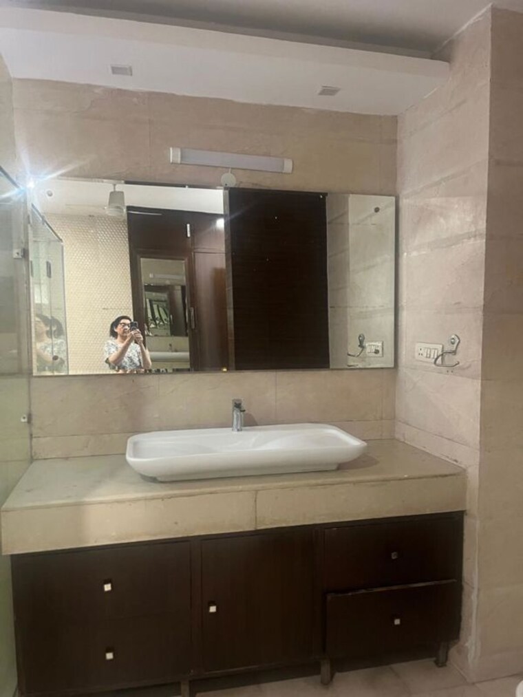 Kitchen, sector 51 3.5 Bedroom 450 Sq.Mt. Independent House In Sector 51 Noida 10342861