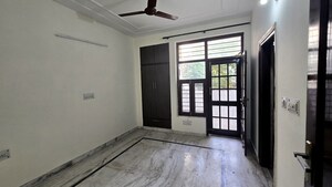Room in 2 BHK Builder Floor at Sector 47 – for Rent
