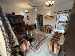 2 BHK + Extra Room Builder Floor For Rent in Dayanand Colony