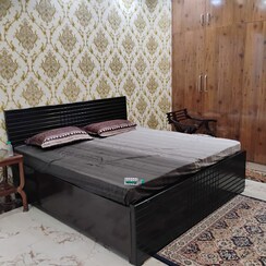 3 BHK + Store Room Apartment For Rent in Supertech Cape Town