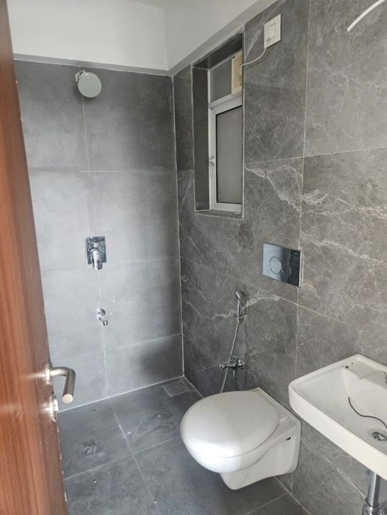 Bathroom, kurla-kamgar-chs 1 Bedroom 350 Sq.Ft. Builder Floor In Kurla Mumbai 10342471