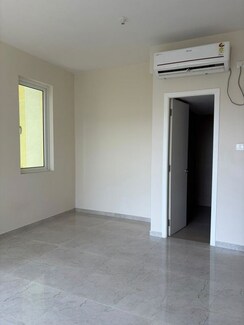 2 BHK Apartment For Rent in Tata Serein