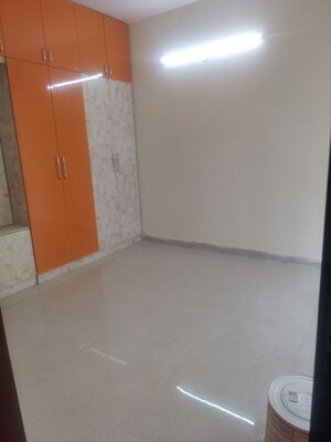 Room in 2 BHK Apartment at Signature Global Proxima Phase 2, Sector 89 – for Rent