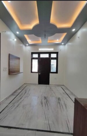 Room in 3.5 BHK Independent House at Sector 16 – for Sale
