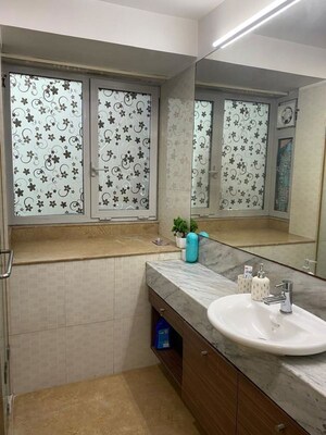 Team Area in 2 BHK Apartment at DB Orchid Woods, Goregaon East – for Rent